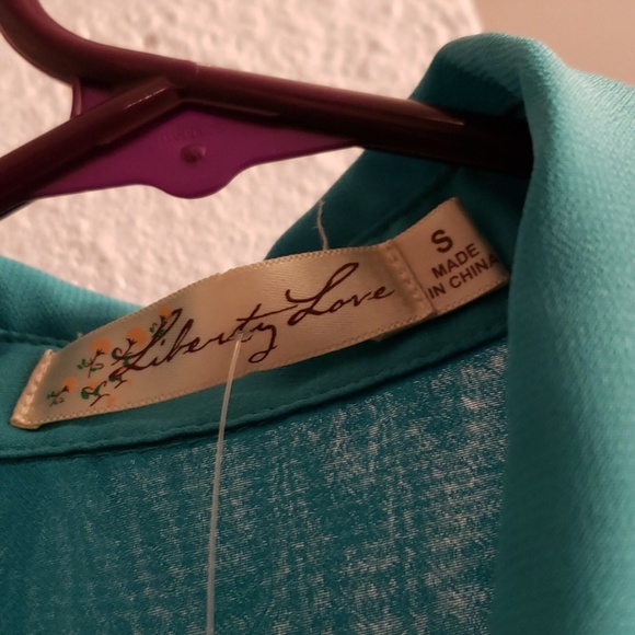 Liberty Love 💙 Hi Low Tie LS tee - Picture 3 of 3